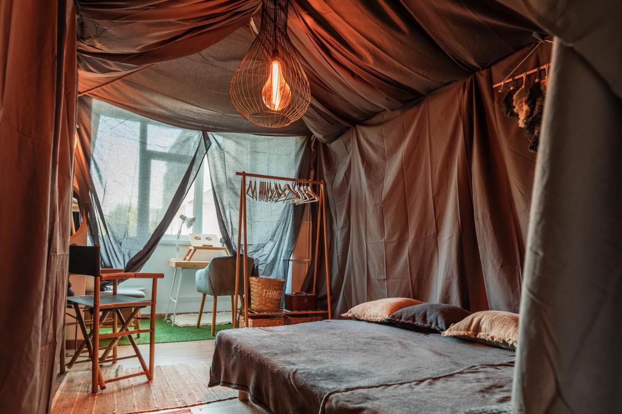 Jungle Apartment 15 Min Walk To Beach & Downtown 콘스탄차 외부 사진